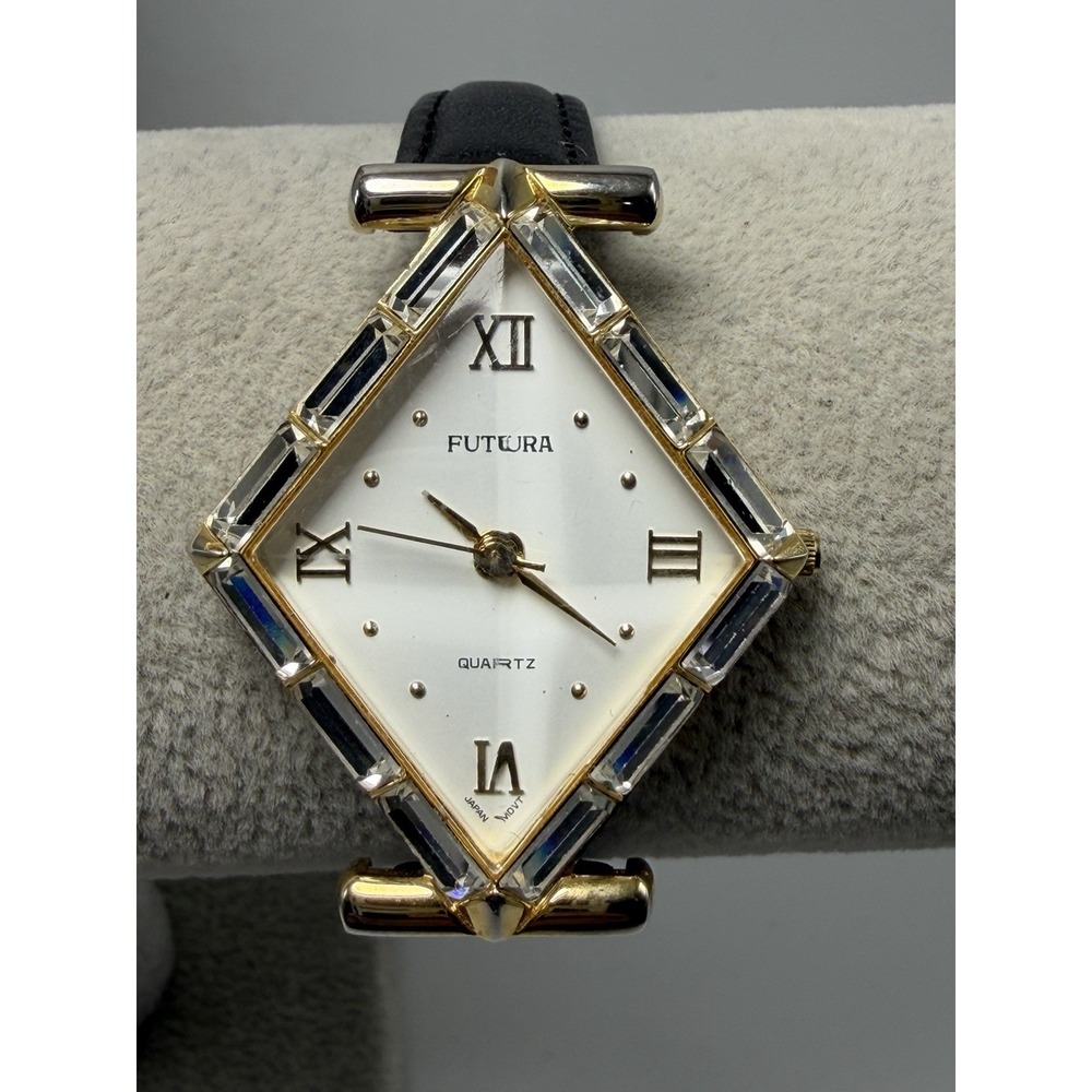 Futura 4155QS New Battery Vintage Ladies Crystal Watch 32MM 7.5" Leather Band